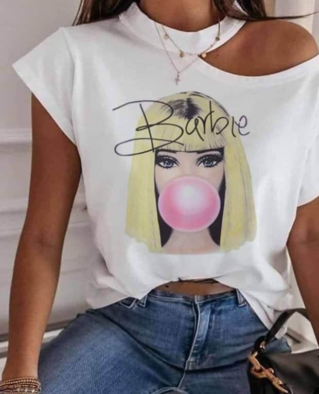 Girl Blowing bubble gum T-shirt